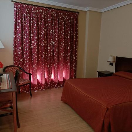 Hotel Rural El Jardin Aldea del Fresno ภายนอก รูปภาพ