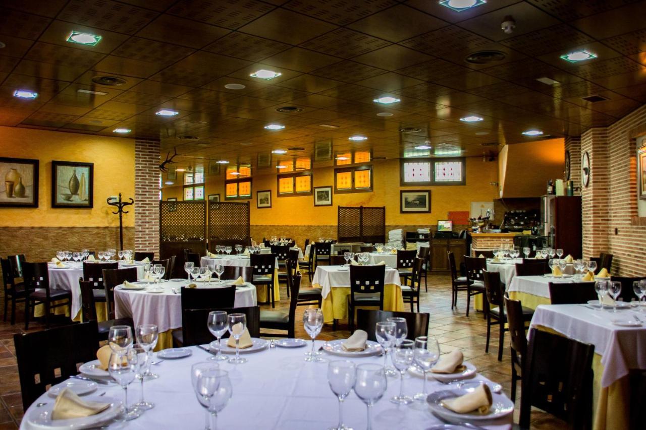 Hotel Rural El Jardin Aldea del Fresno ภายนอก รูปภาพ