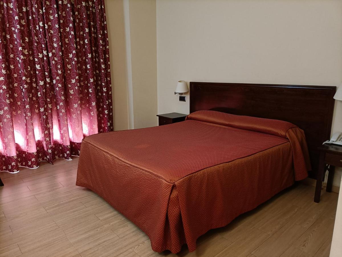 Hotel Rural El Jardin Aldea del Fresno ภายนอก รูปภาพ